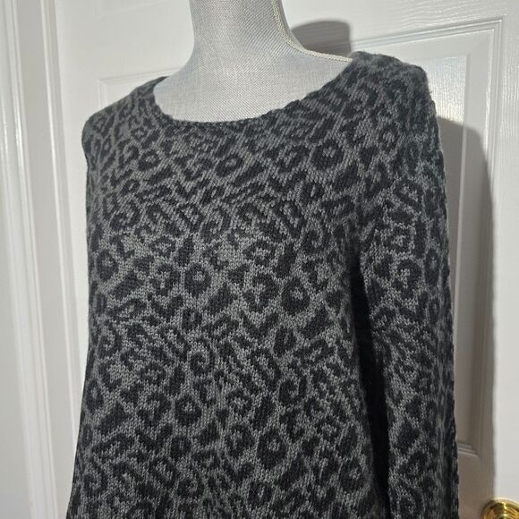 WOODEN SHIPS NWT leopard print sweater - Picture 2 of 6